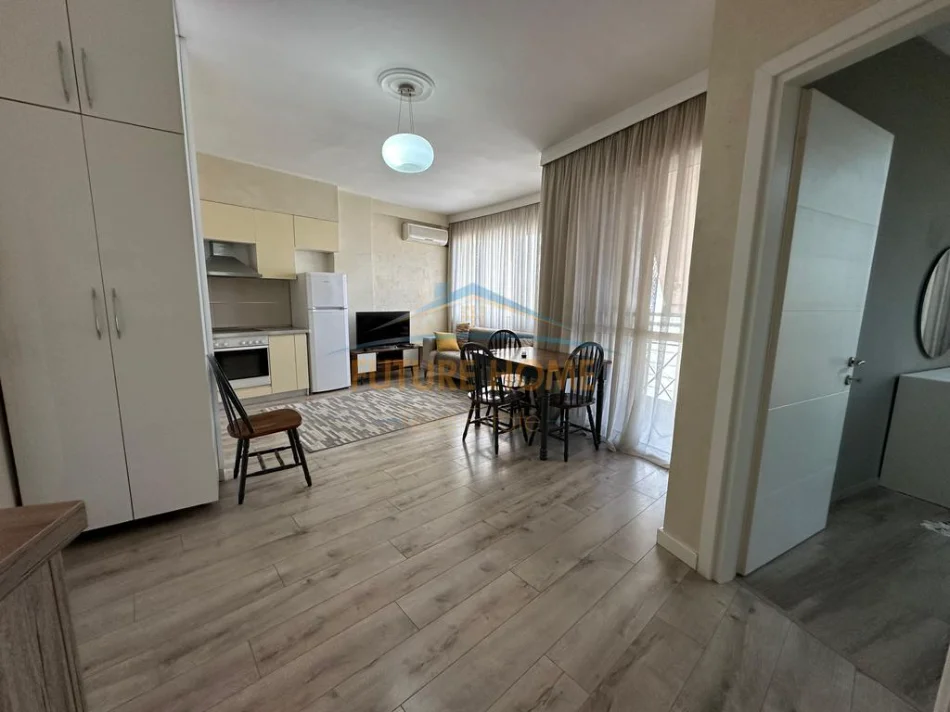 Tirane, jepet me qera apartament 1+1 Kati 6, 59 m² 500 € (ASTIR)