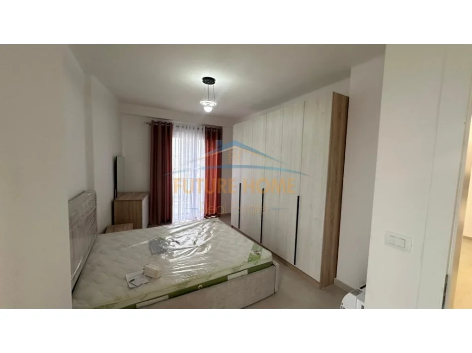 Tirane, jepet me qera apartament 1+1 Kati 5, 75 m² 450 € (KOMPLEKSI JOLLA , Astir)