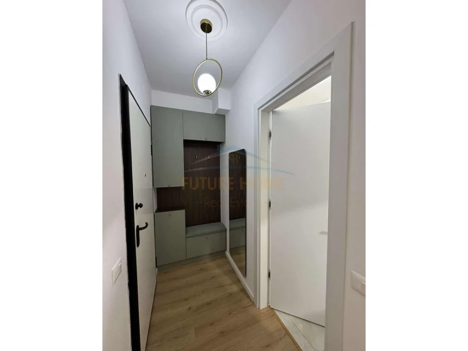 Tirane, jepet me qera apartament 1+1 Kati 3, 65 m² 527 € (UNAZA E RE , ASTIR)