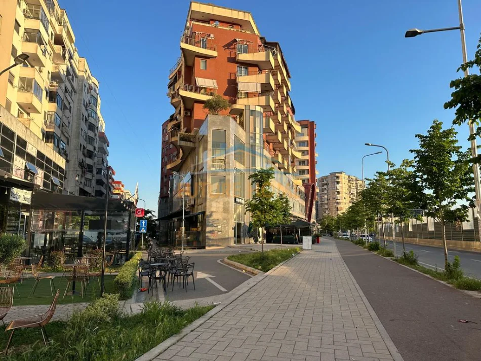 Tirane, jepet me qera apartament 1+1 Kati 6, 59 m² 500 € (ASTIR)