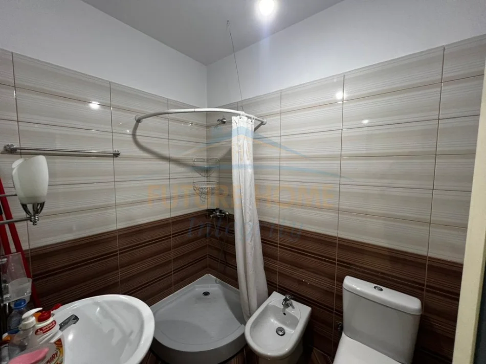 Tirane, jepet me qera apartament 2+1+2 Kati 3, 101 m² 550 € (ASTIR , Prane Ozone)