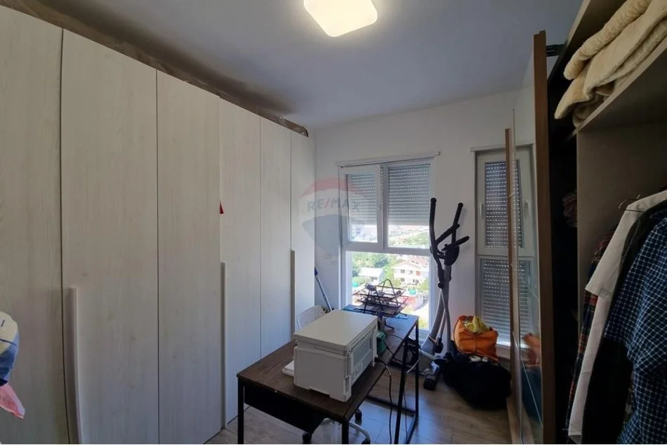Tirane, shitet apartament 2+1+Ballkon Kati 7, 87 m² 119.000 € (Rruga Gryka e Kacanikut, Autostrada Tirana Durres)