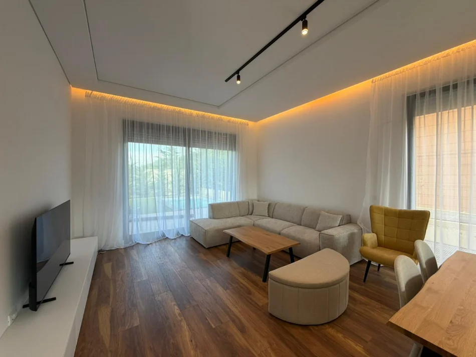 Tirane, jepet me qera Vile Vile 2 Katshe Kati 0, 610 m² 3.400 € (Mullet)