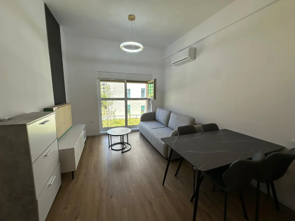 Tirane, jepet me qera apartament 1+1 Kati 2, 50 m² 400 € (Ali Demi)
