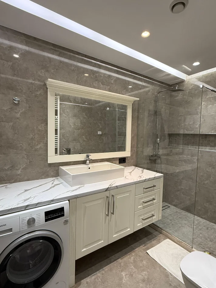 Tirane, jepet me qera apartament 2+1 Kati 3, 110 m² 1.000 € (Kopeshti Botanik)