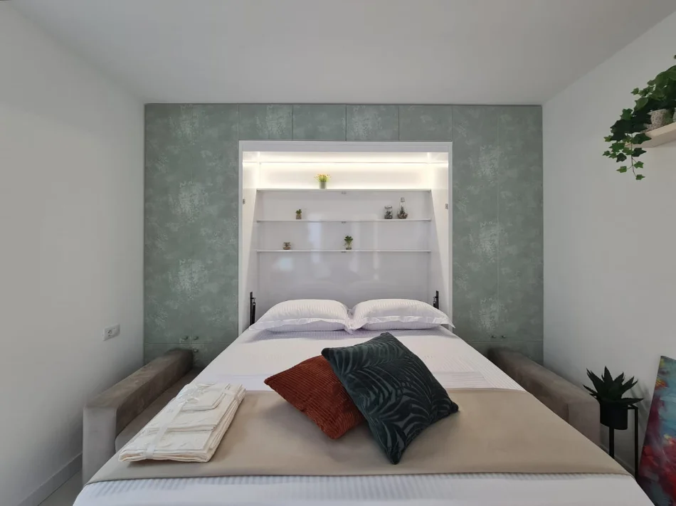 Tirane, shitet garsonier 1+1 Kati 2, 35 m² 102.000 € (Sheshi Willson)
