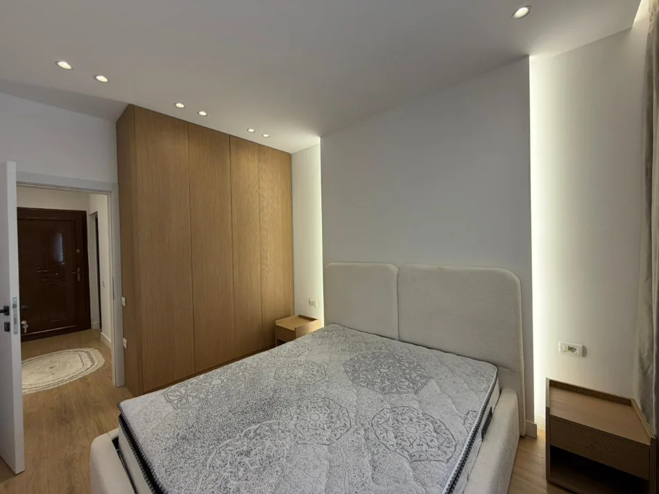 Tirane, shitet apartament 1+1 Kati 5, 55 m² 112.000 € (Astir/Vila L)