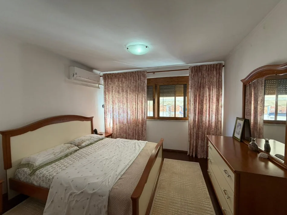 Tirane, shitet apartament 3+1 Kati 5, 115 m² 207.000 € (Myslym Shyri)