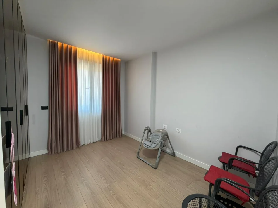 Tirane, shitet apartament 2+1 Kati 9, 90 m² 185.000 € (Kompleksi Golden Park.)