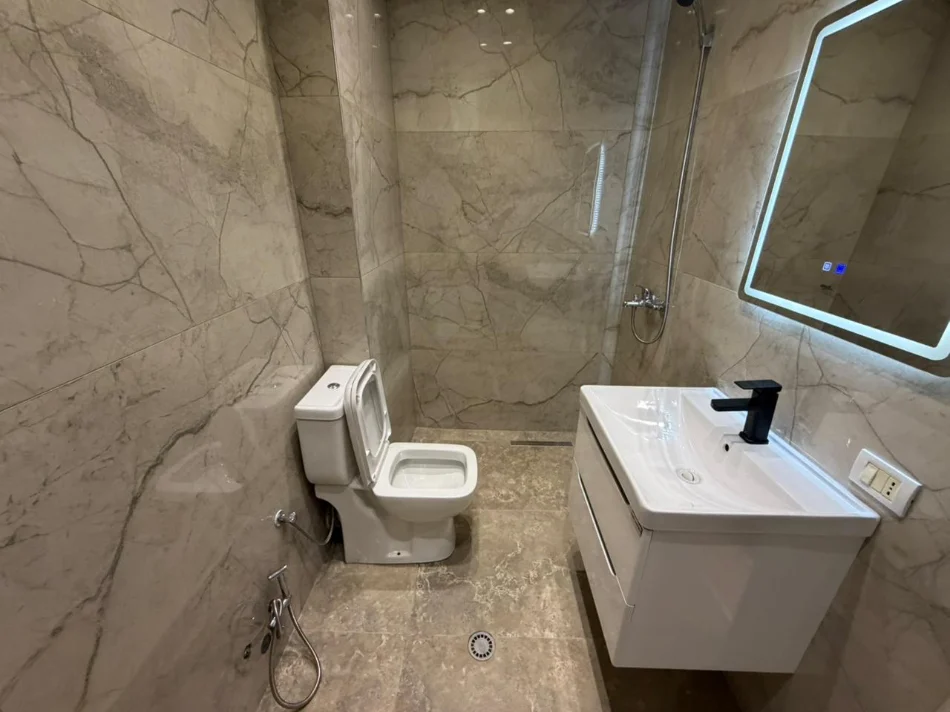 Tirane, shitet apartament 1+1 Kati 5, 55 m² 112.000 € (Astir/Vila L)