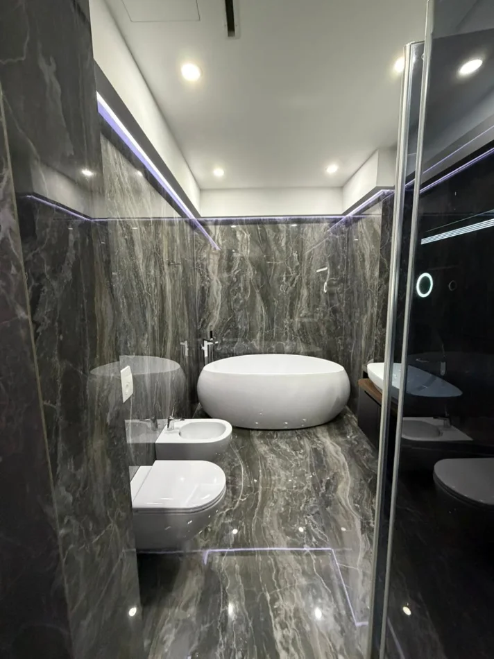Tirane, shitet apartament 2+1 Kati 6, 140 m² 450.000 € (Delijorgji)