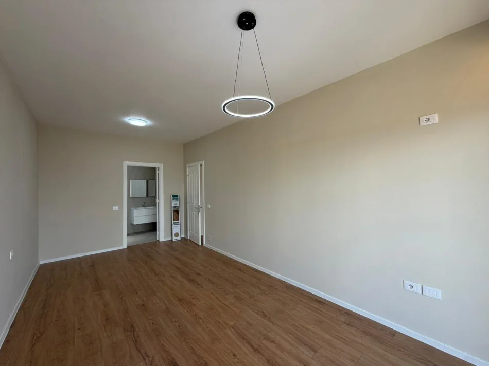 Tirane, shitet apartament 2+1 Kati 7, 108 m² 163.000 € (Astir)