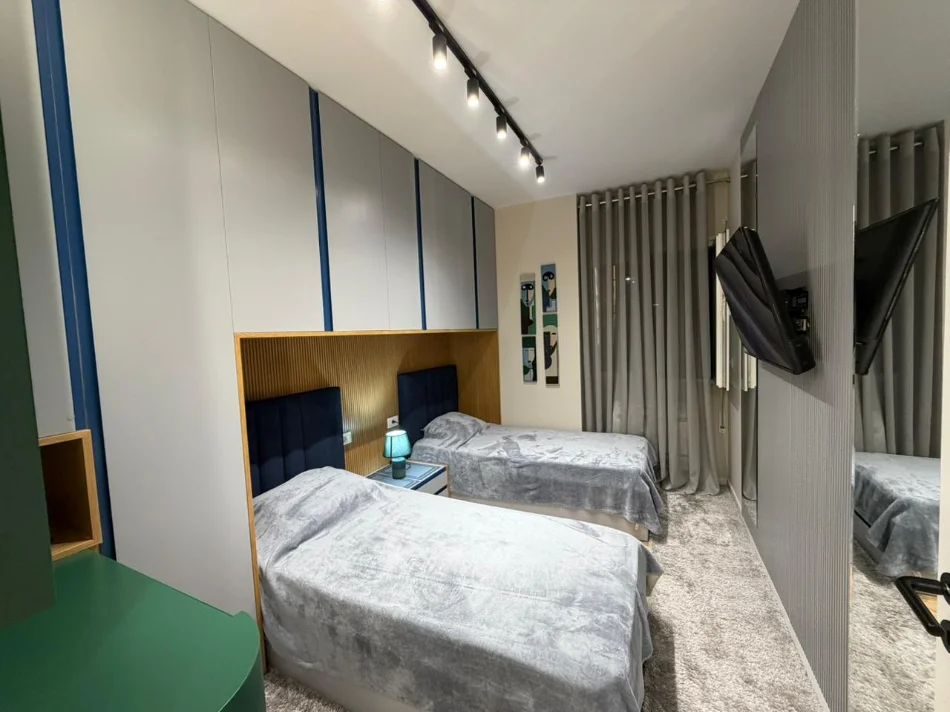 Tirane, jepet me qera apartament 2+1 Kati 4, 103 m² 1.100 € (Kodra e Diellit)