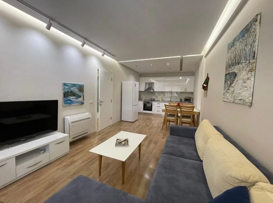 Tirane, shitet apartament 2+1+Ballkon Kati 6, 105 m² 295.000 € (KOMUNA E PARISIT)