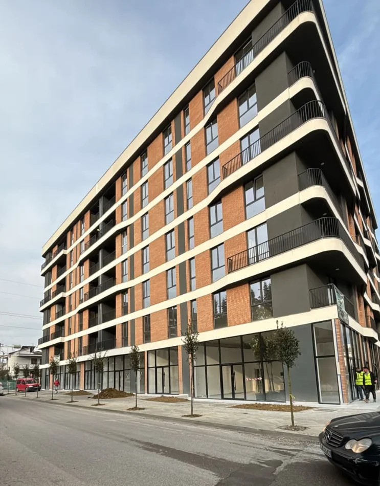 Tirane, shitet apartament 1+1 Kati 8, 72 m² 86.400 € (Paskuqan)