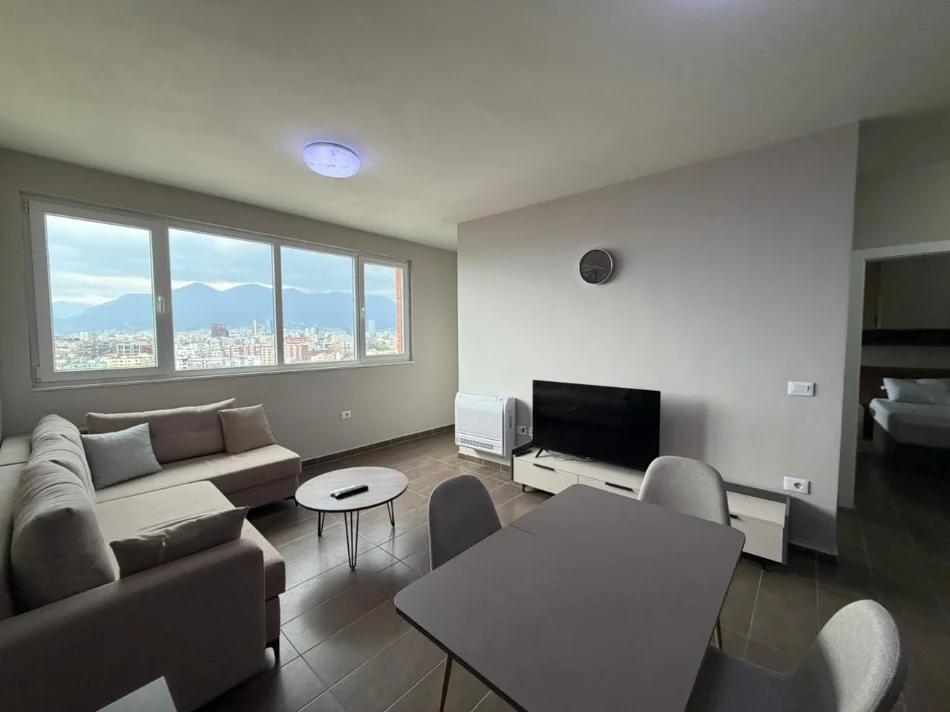 Tirane, jepet me qera apartament 2+1 , 85 m² 650 € (Yzberisht)