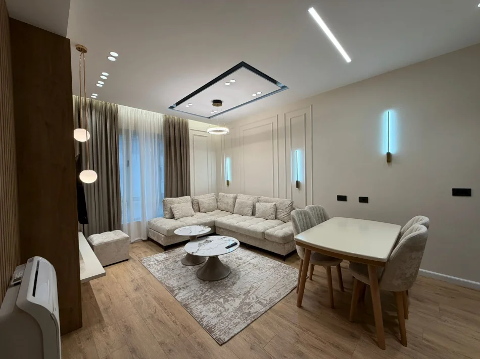 Tirane, jepet me qera apartament 1+1 Kati 4, 68 m² 1.400 € (Stadiumi Air Albania)