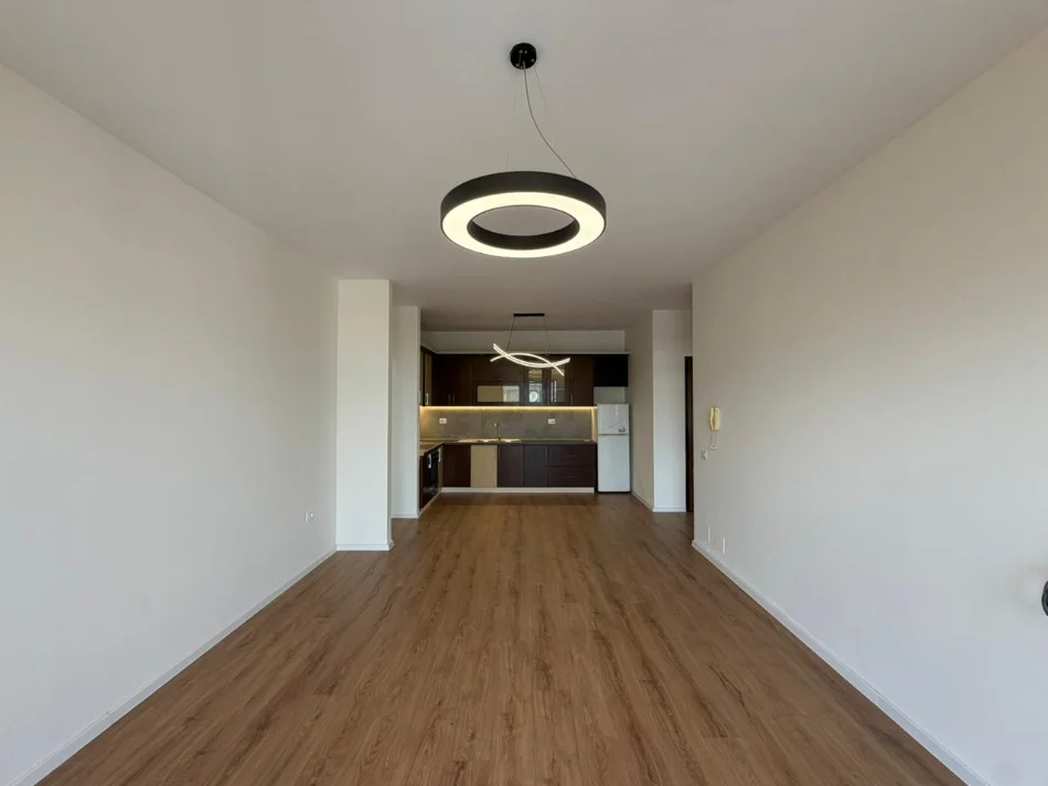 Tirane, shitet apartament 2+1 Kati 7, 108 m² 163.000 € (Astir)