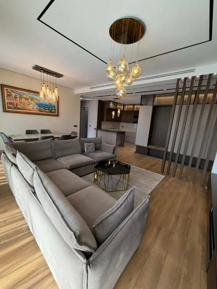 Tirane, shitet apartament 2+1 Kati 6, 140 m² 450.000 € (Delijorgji)