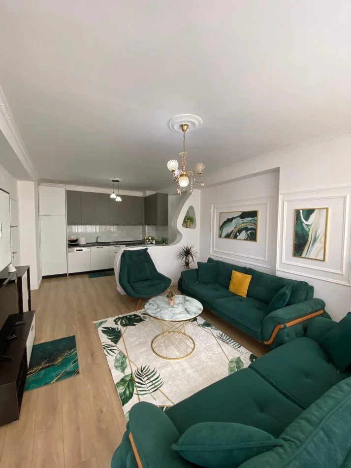 Tirane, jepet me qera apartament 1+1 Kati 9, 80 m² 550 € (ne Porcelan.)