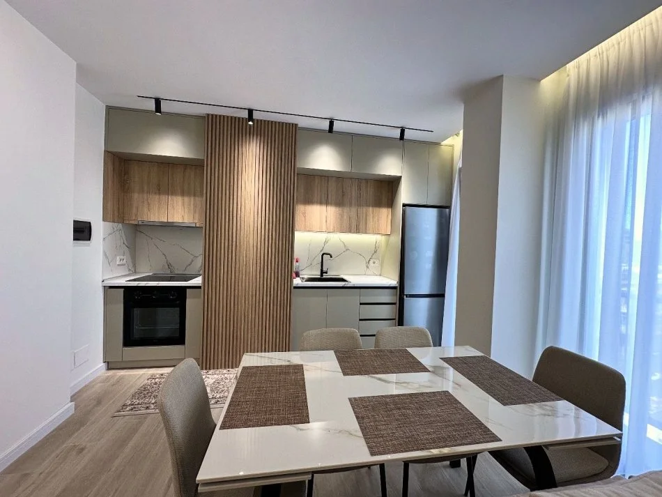Tirane, jepet me qera apartament 1+1 Kati 4, 55 m² 600 € (ne Don Bosko.)