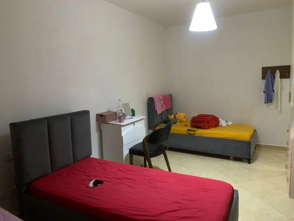 Tirane, jepet me qera apartament 2+1 Kati 2, 120 m² 750 € (Tek Vizion+ ne Don Bosko.)