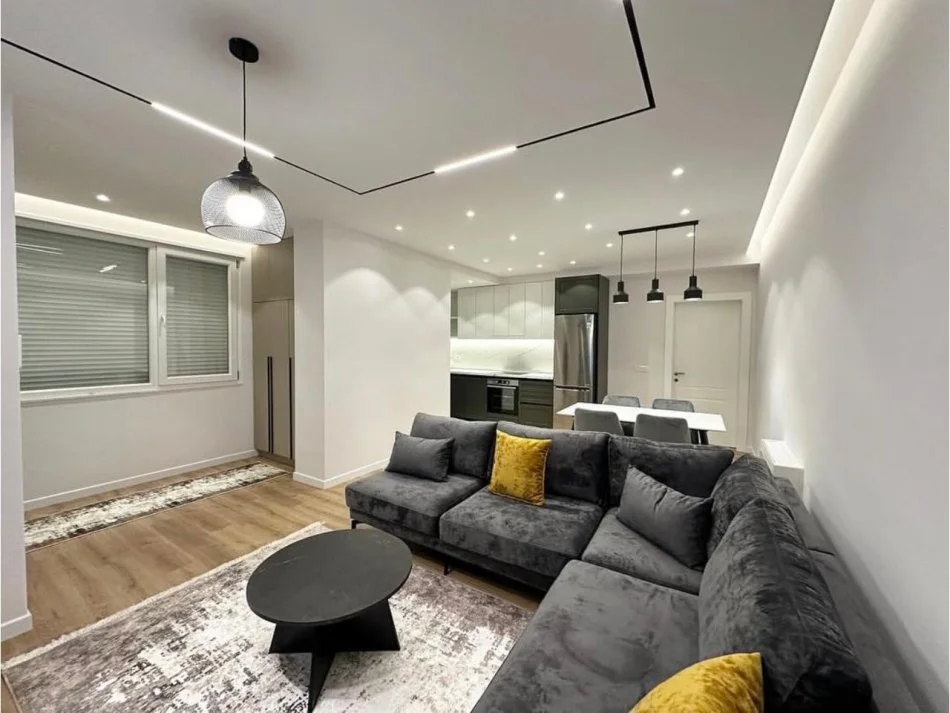 Tirane, jepet me qera apartament 2+1 Kati 6, 113 m² 950 € (Shkolla e Baletit.)