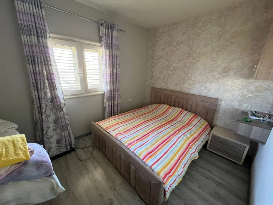 Tirane, jepet me qera apartament 2+1 Kati 6, 90 m² 600 € (Tek Fusha e Aviacionit.)