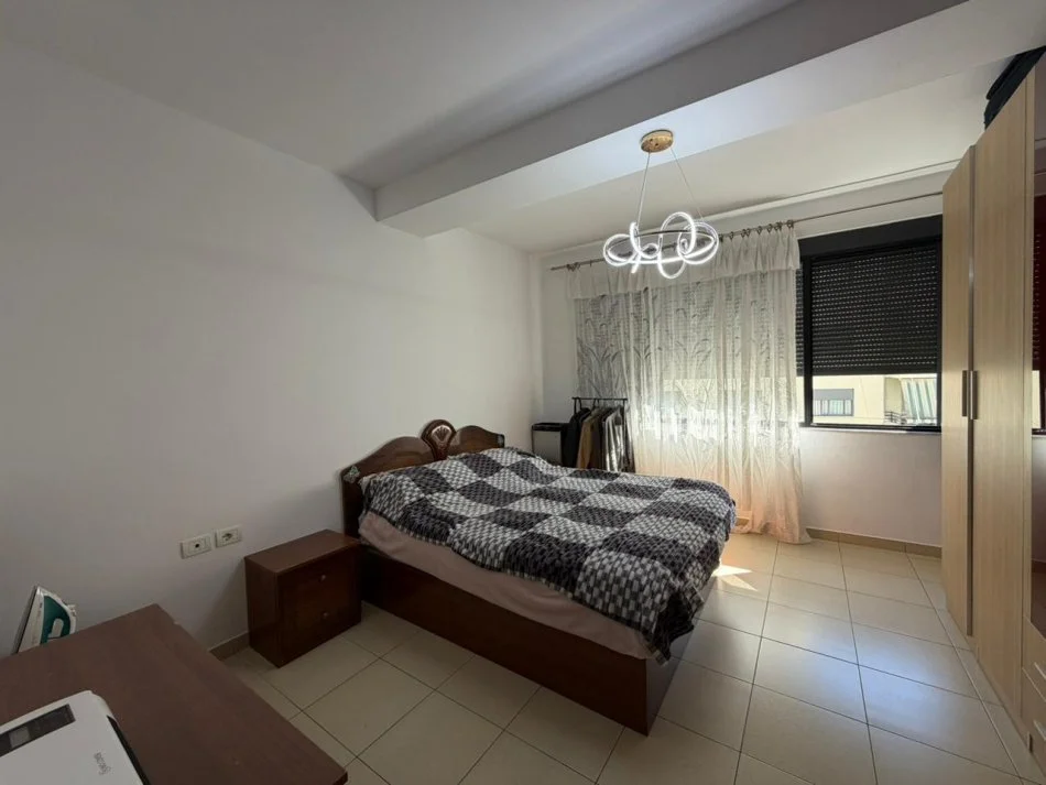 Tirane, shitet apartament 1+1 Kati 6, 67 m² 98.000 € (Prane Hotel Roland ne Astir.)