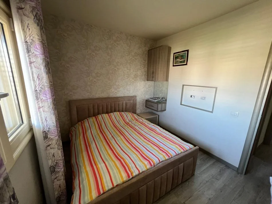 Tirane, jepet me qera apartament 2+1 Kati 6, 90 m² 600 € (Tek Fusha e Aviacionit.)