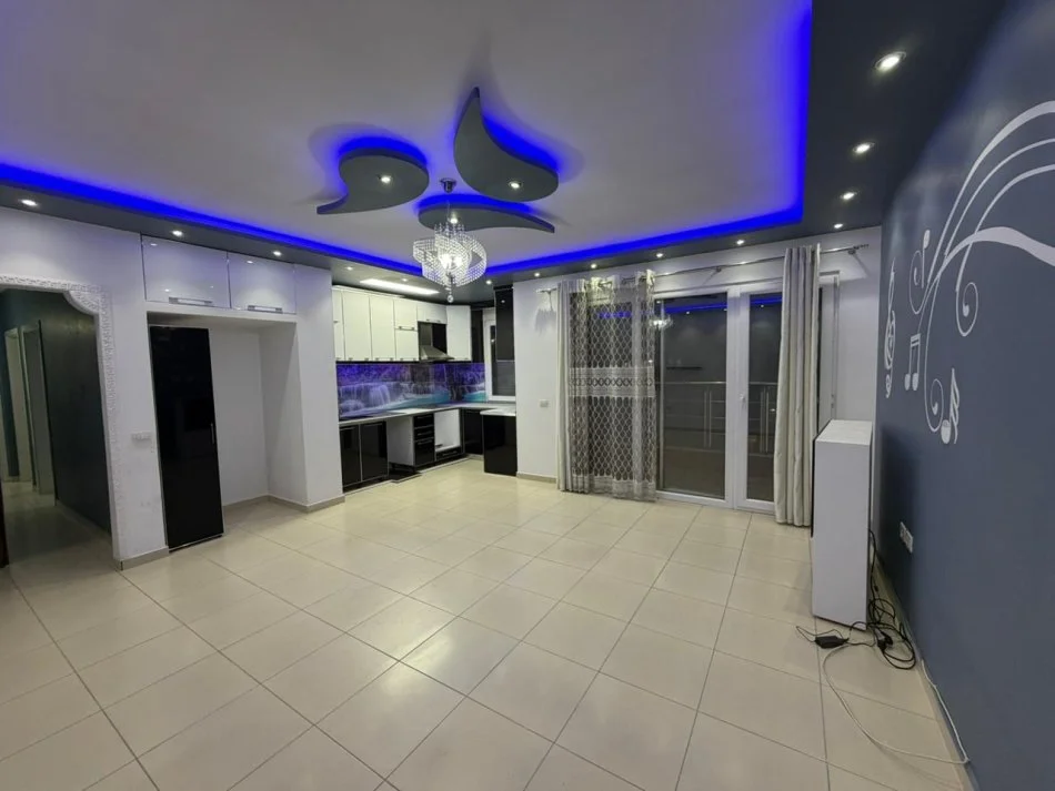 Tirane, shitet apartament 2+1 Kati 8, 89 m² 135.000 € (Astir.)