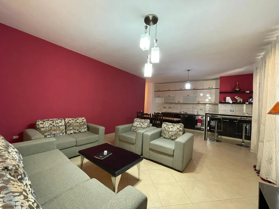 Tirane, shitet apartament 2+1 Kati 8, 145 m² 164.000 € (Yzberisht)