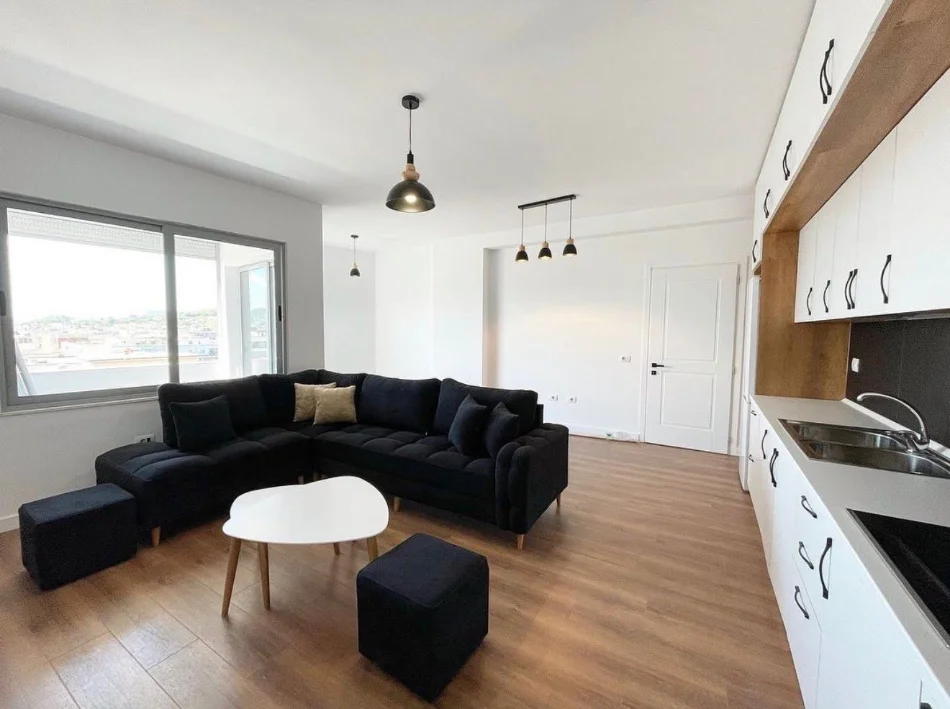 Tirane, shitet apartament 2+1 Kati 9, 104 m² 156.000 € (Astir)