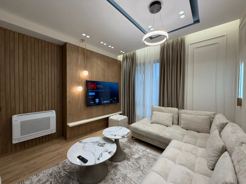 Tirane, jepet me qera apartament 1+1 Kati 4, 68 m² 1.400 € (Stadiumi Air Albania)