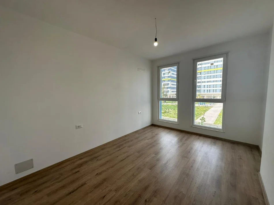 Tirane, jepet me qera apartament 2+1 Kati 1, 110 m² 400 € (QTU)