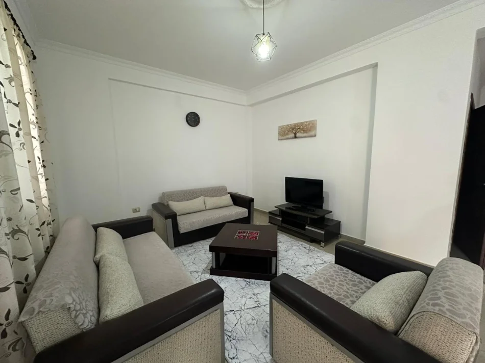 Tirane, jepet me qera apartament 2+1 Kati 2, 119 m² 420 € (Astir)