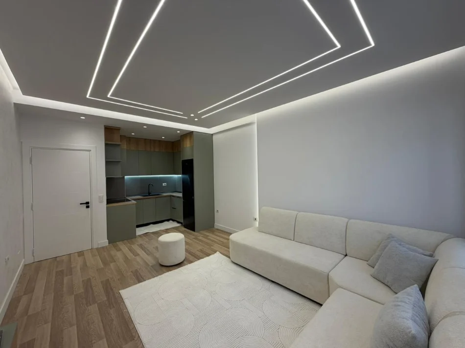 Tirane, shitet apartament 1+1 Kati 4, 61 m² 120.000 € (Astiri)
