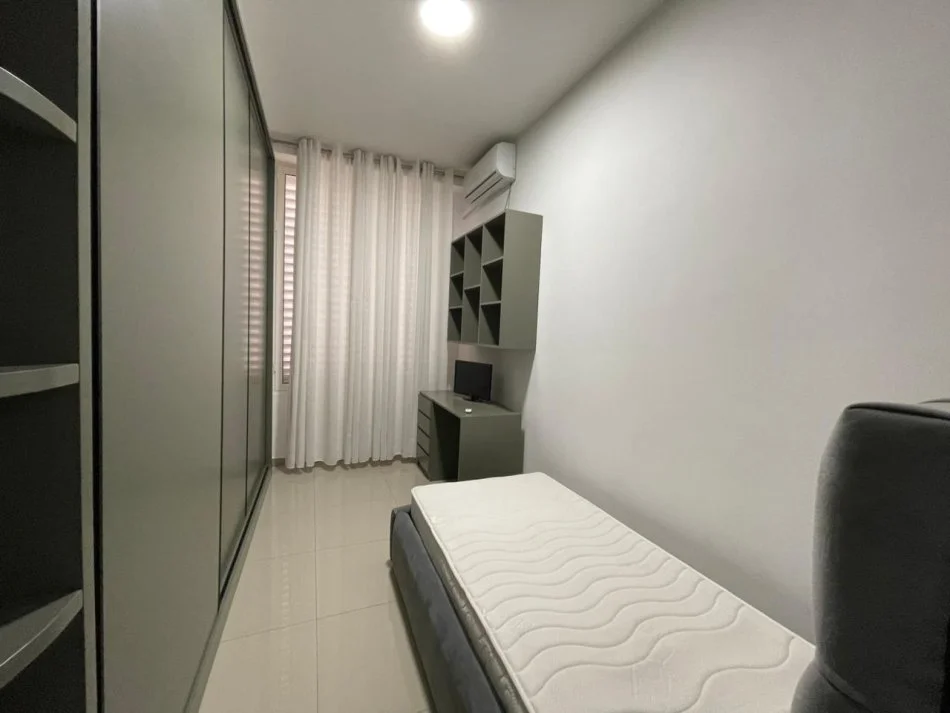 Tirane, jepet me qera apartament 2+1 Kati 0, 108 m² 600 € (Kodra e Diellit.)