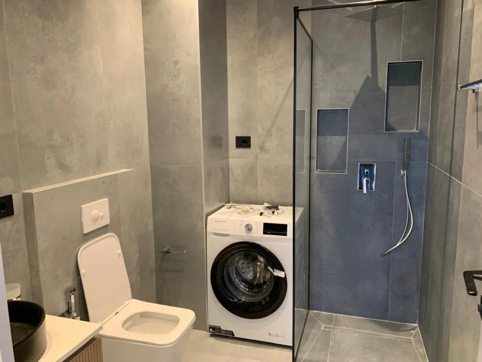 Tirane, jepet me qera apartament 1+1 Kati 1, 70 m² 800 € (Kodra e Diellit.)