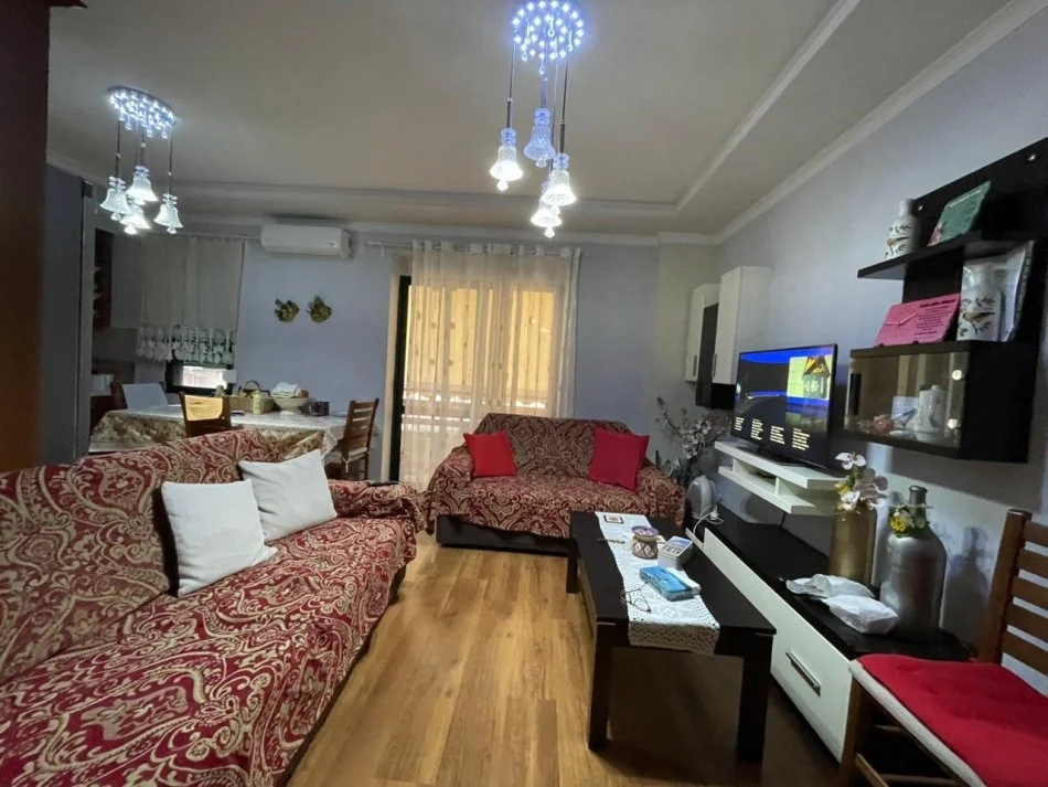 Tirane, shitet apartament 2+1 Kati 1, 99 m² 190.000 € (Kodra e Diellit)