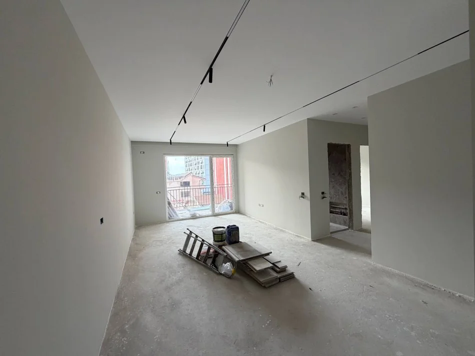 Tirane, shitet apartament 2+1 Kati 2, 109 m² 220.000 € (Oxhaku)