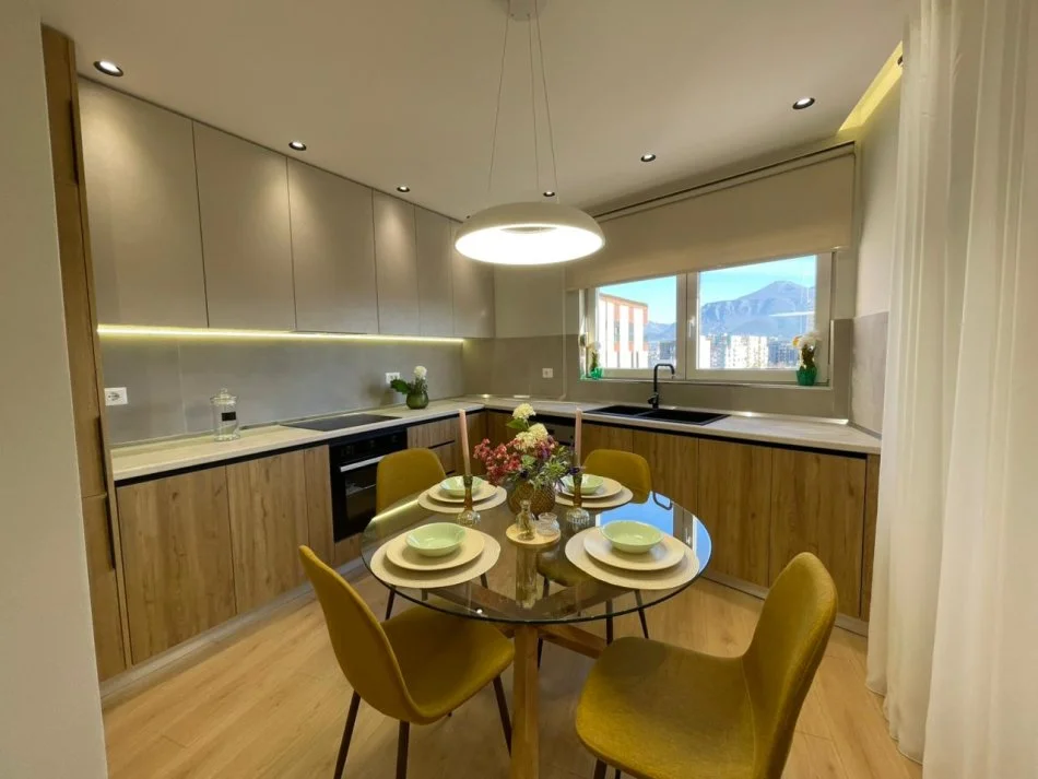 Tirane, shitet apartament 2+1 Kati 8, 116 m² (Zogu i Zi)