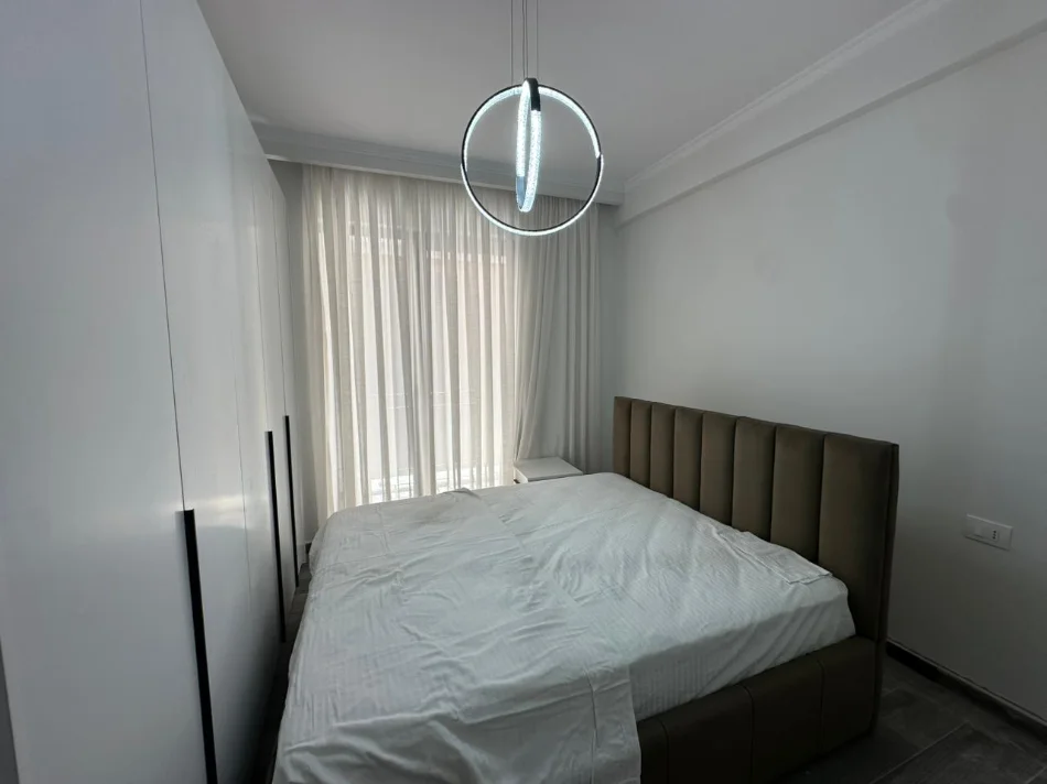 Tirane, jepet me qera apartament 1+1 Kati 2, 70 m² 500 € (Astiri)