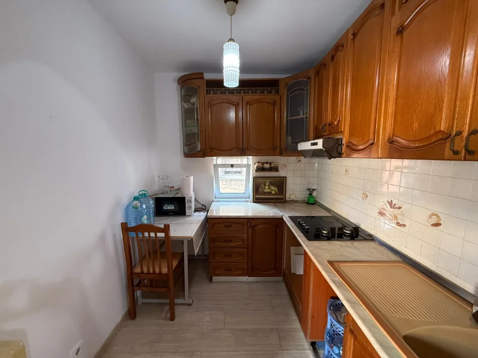 Tirane, shitet apartament 2+1 Kati 5, 82 m² 139.000 € (Brryli)