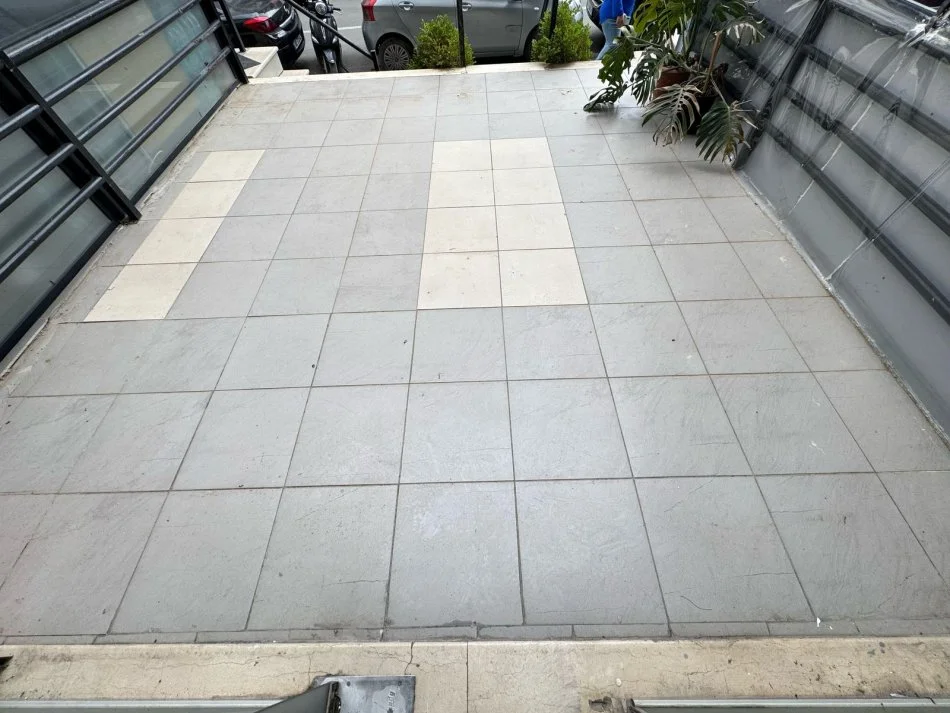 Tirane, jepet me qera 1+1+Ballkon Kati 0, 47 m² 500 € (KOMUNA E PARISIT)