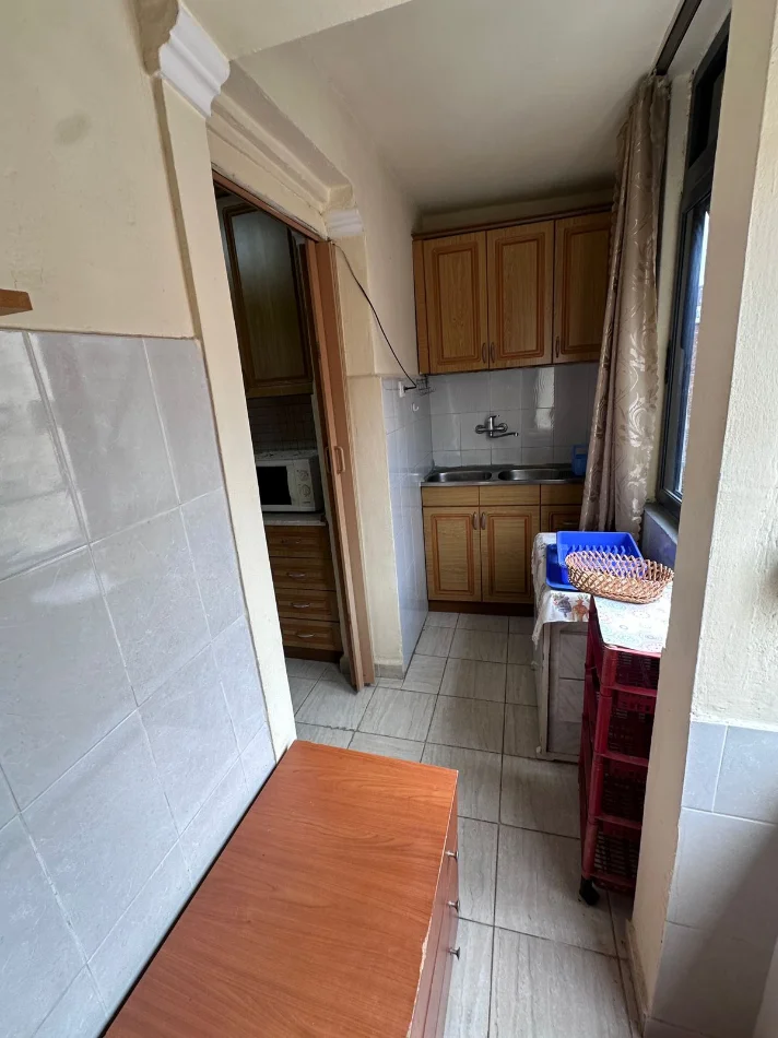Tirane, shitet apartament 1+1 Kati 5, 50 m² 100.000 € (Ali Demi.)
