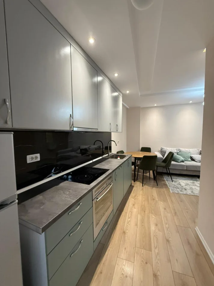 Tirane, shitet apartament 1+1 Kati 2, 61 m² 140.000 € (Selite)
