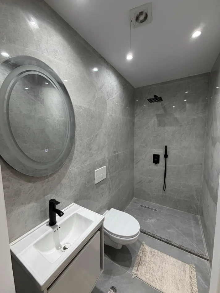 Tirane, shitet apartament 1+1 Kati 3, 60 m² 118.000 € (Astir)