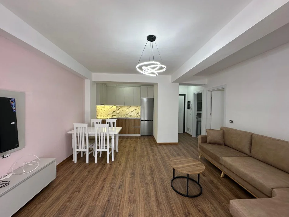 Tirane, Liste me oferta apartament 1+1+Ballkon Kati 6, 70 m² (KODRA E DIELLIT)
