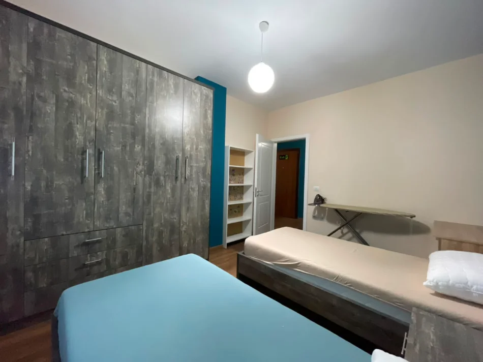 Tirane, jepet me qera apartament 2+1 Kati 1, 110 m² 800 € (Kopeshti Zoologjik)